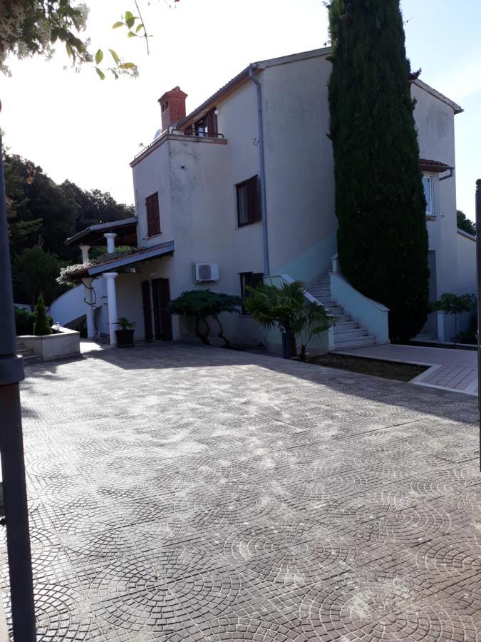 Appartamento Ljudmila Doo Banjole Esterno foto